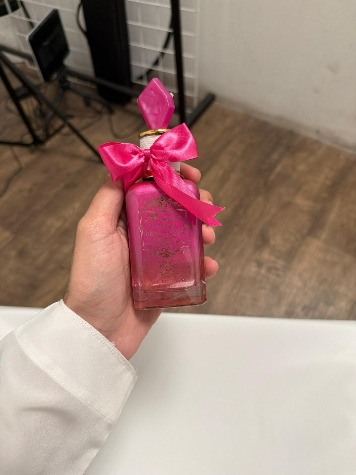 7 WOMEN PERFUME DEAL