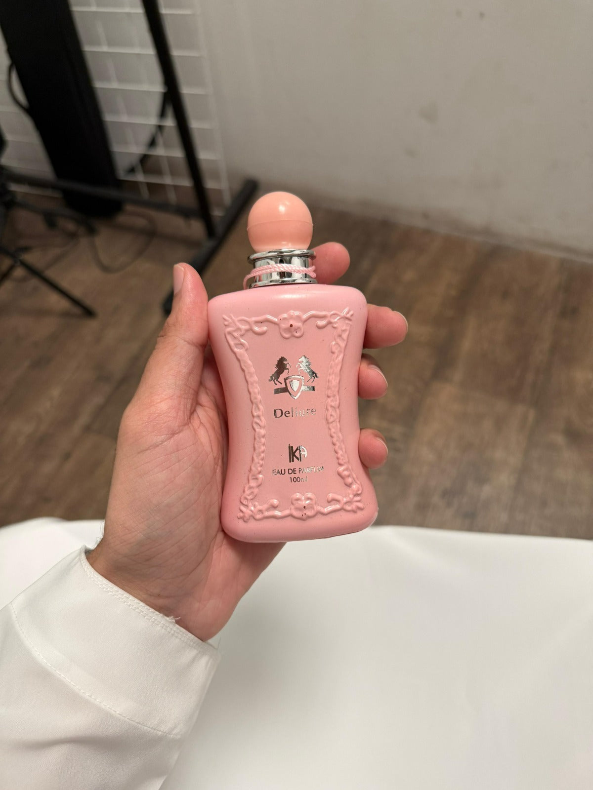 7 WOMEN PERFUME DEAL