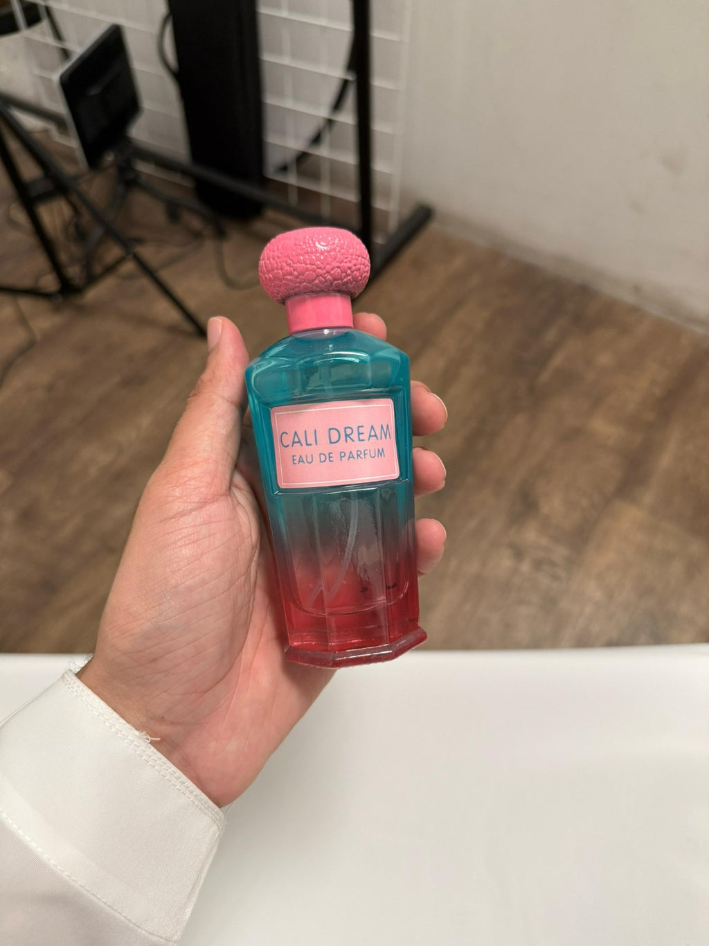 7 WOMEN PERFUME DEAL