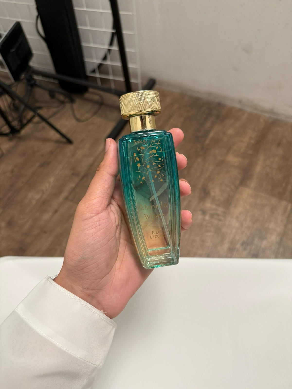 7 WOMEN PERFUME DEAL