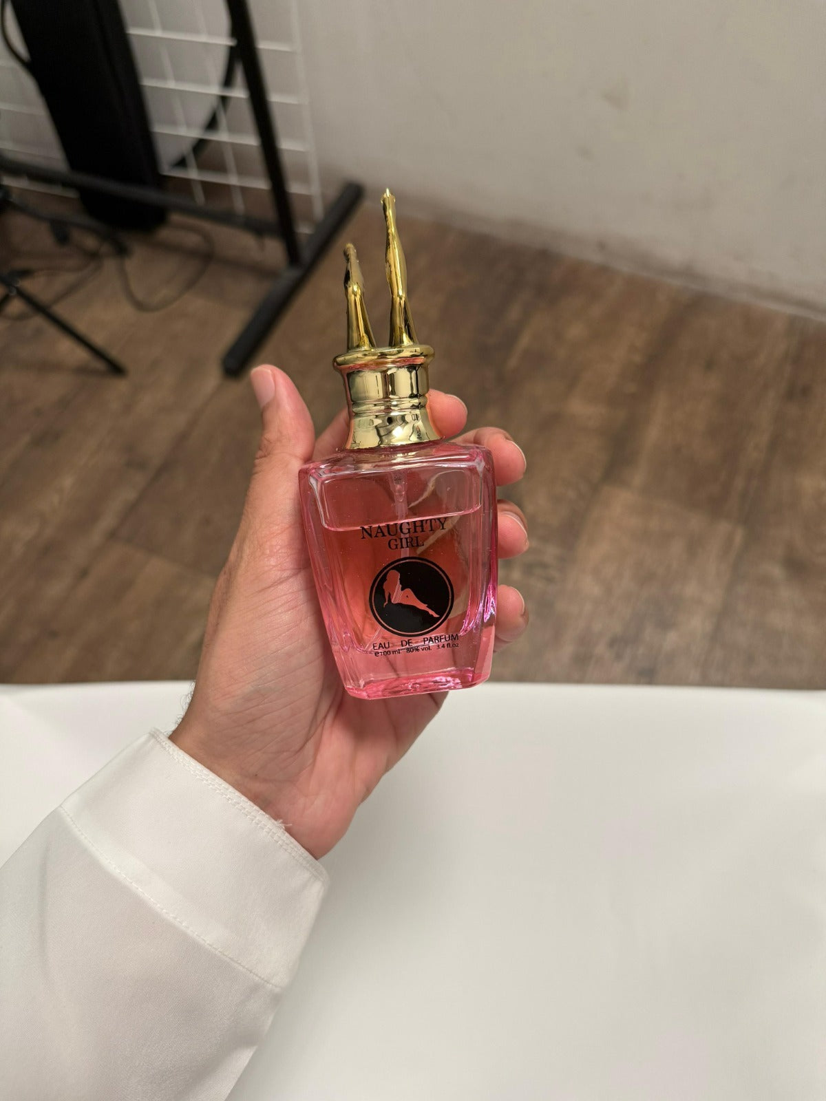 7 WOMEN PERFUME DEAL